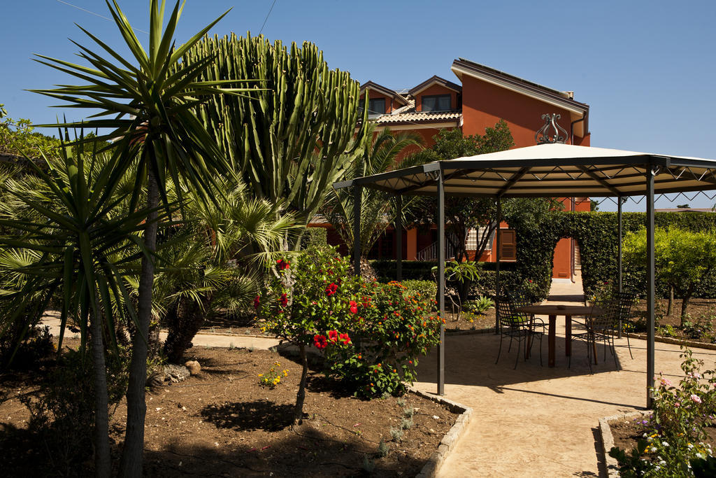 B&B 7Cento Ulivi Valderice Esterno foto